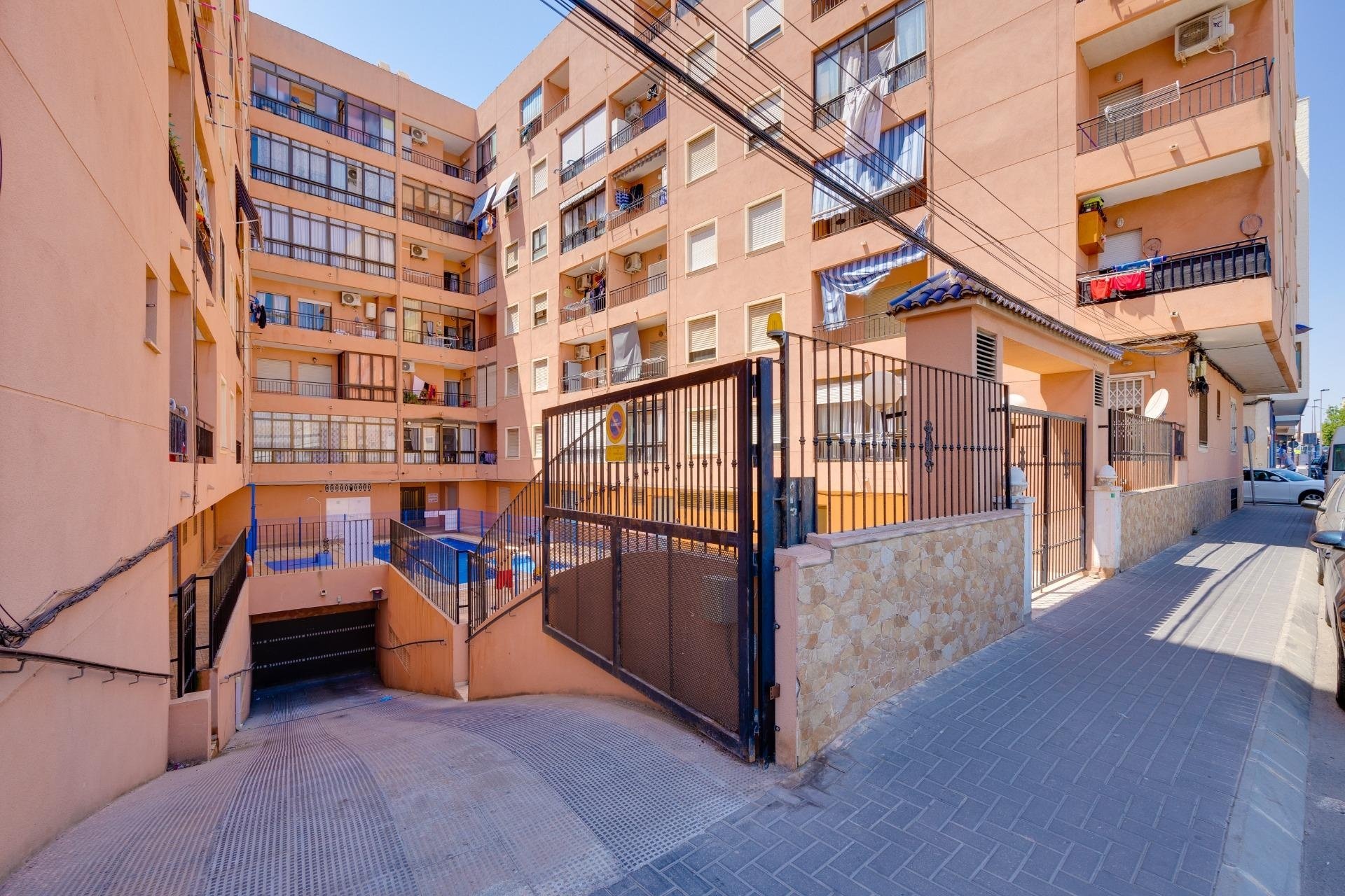 Herverkoop - Apartment -
Torrevieja - Centro