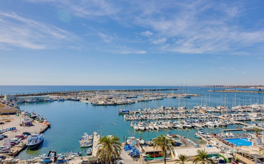 Herverkoop - Apartment -
Torrevieja - Centro