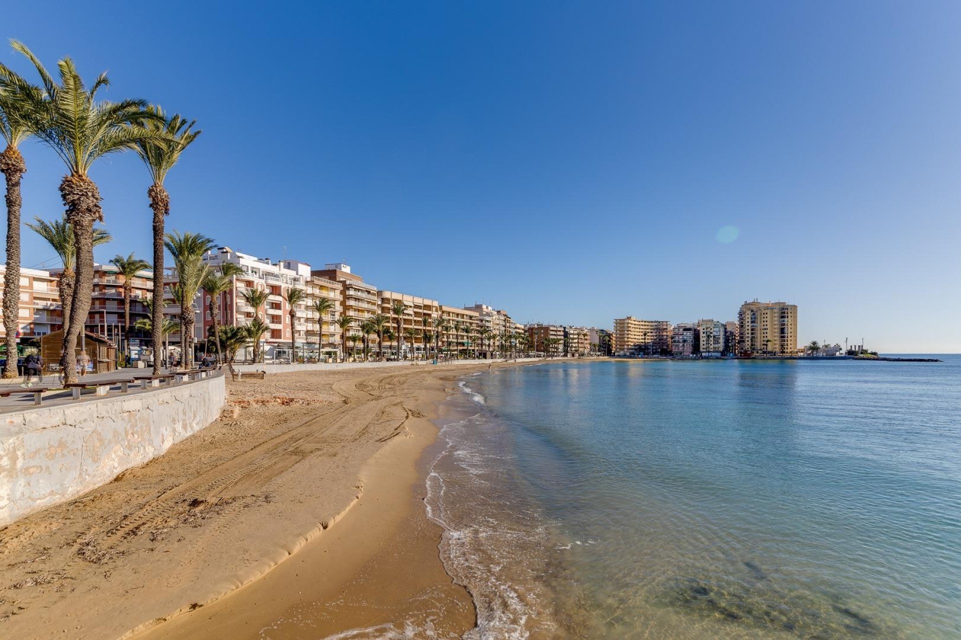 Herverkoop - Apartment -
Torrevieja - Centro