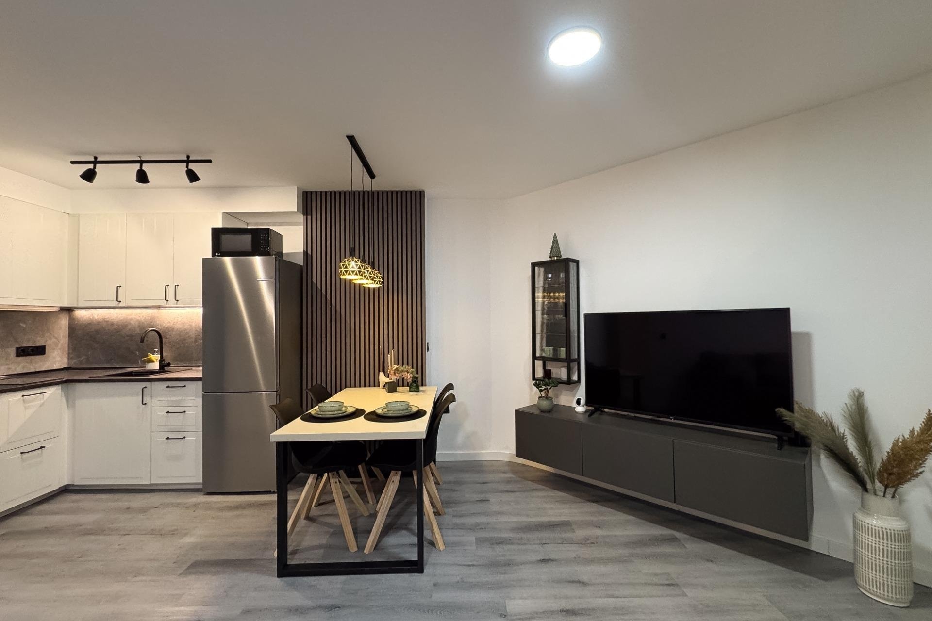 Herverkoop - Apartment -
Torrevieja - Centro