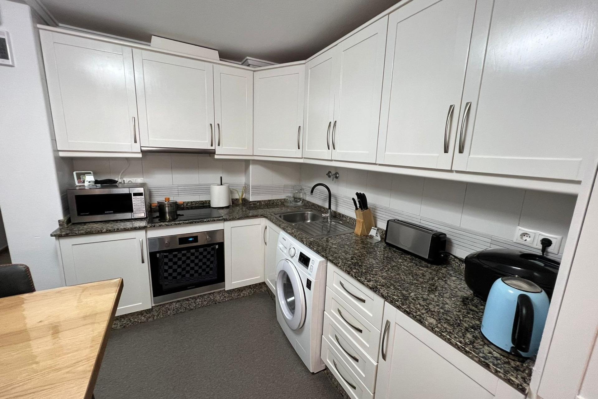 Herverkoop - Apartment -
Torrevieja - Centro