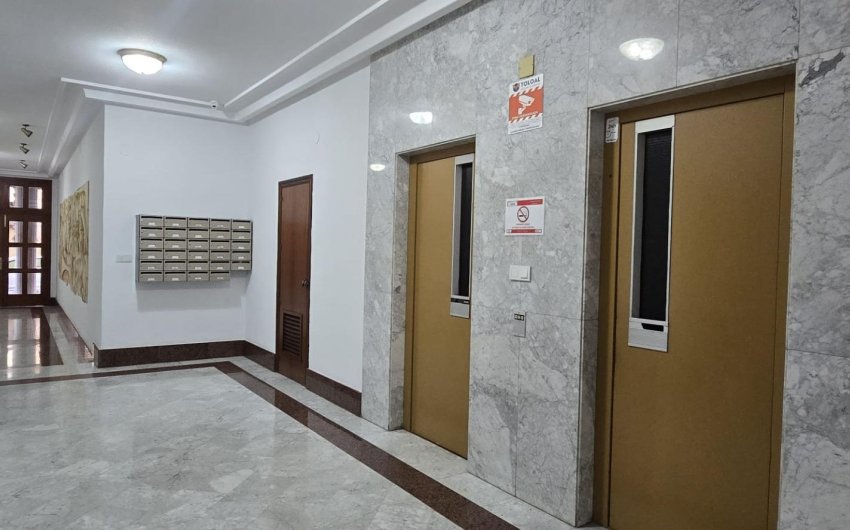 Herverkoop - Apartment -
Torrevieja - Centro