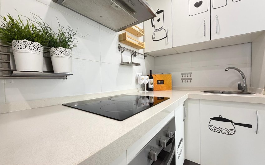 Herverkoop - Apartment -
Torrevieja - Centro