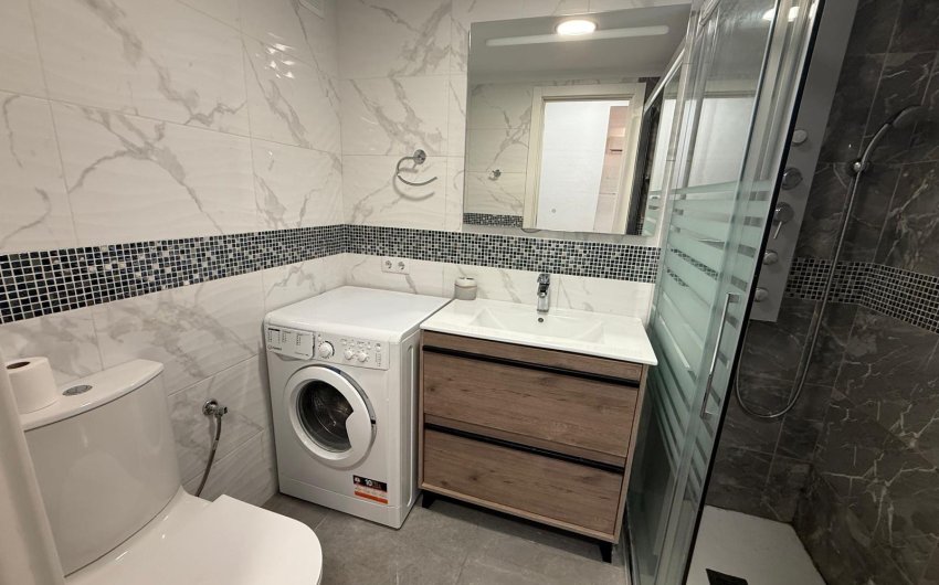 Herverkoop - Apartment -
Torrevieja - Centro
