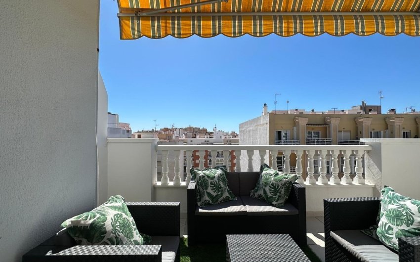 Herverkoop - Apartment -
Torrevieja - Centro