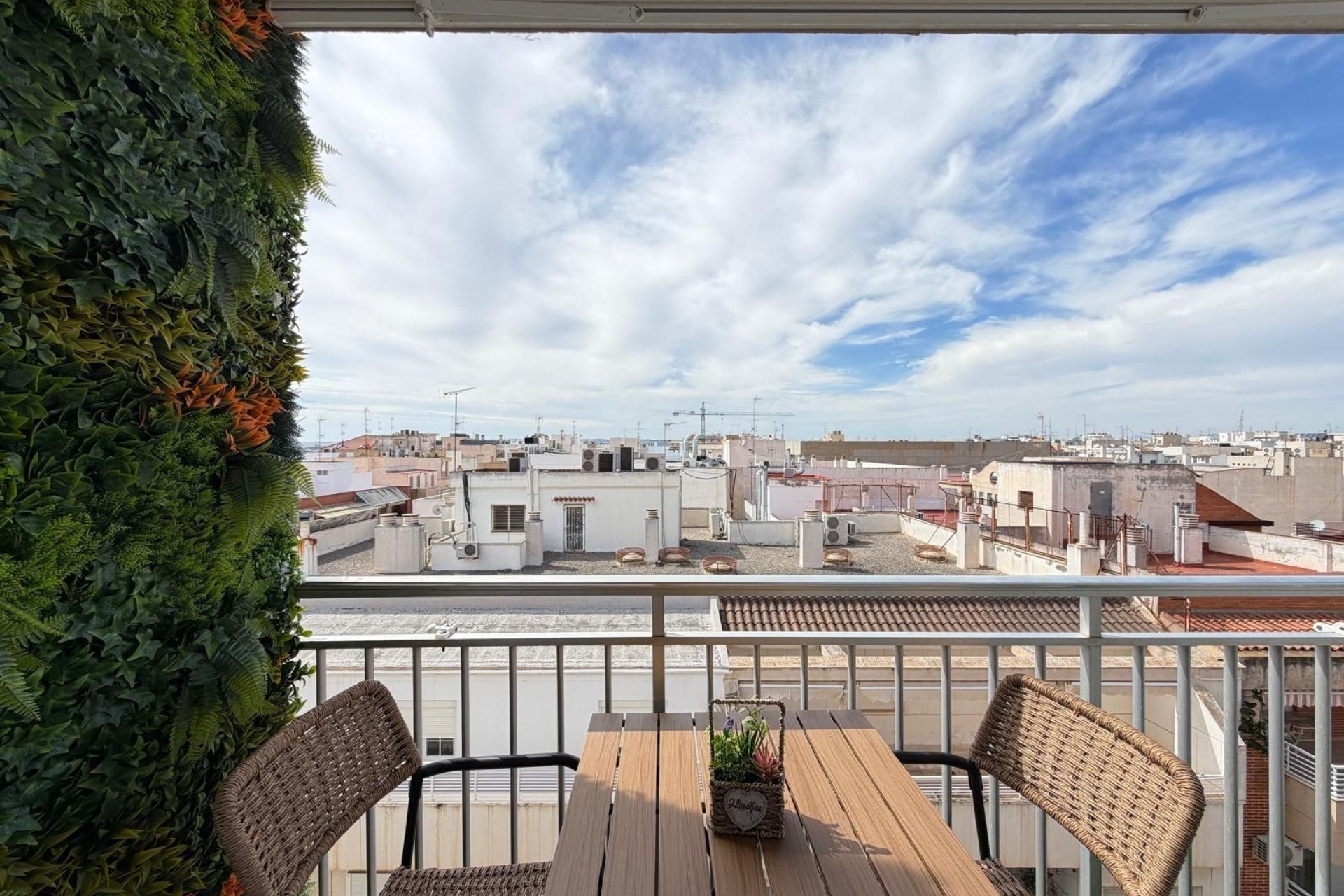 Herverkoop - Apartment -
Torrevieja - Centro