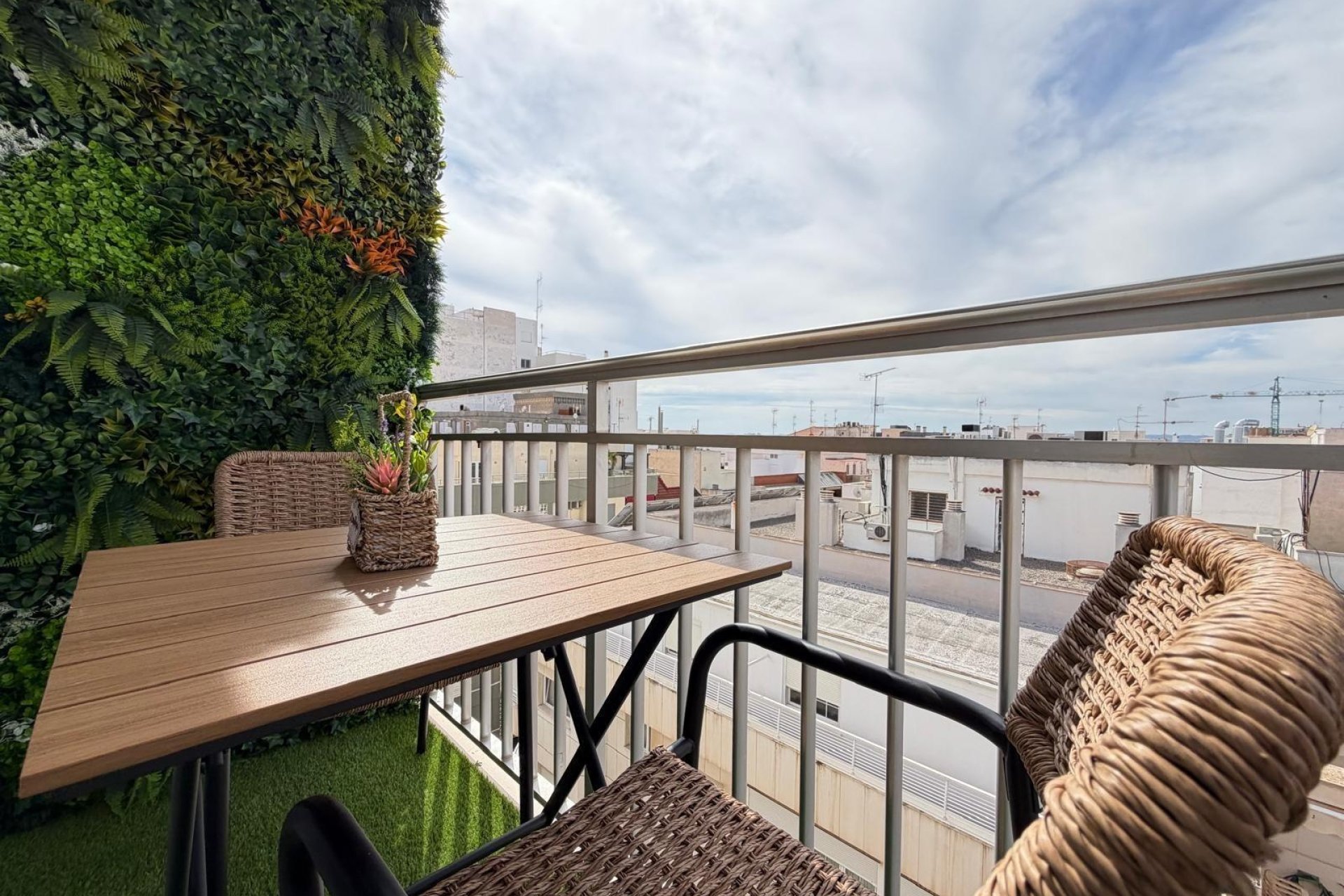Herverkoop - Apartment -
Torrevieja - Centro