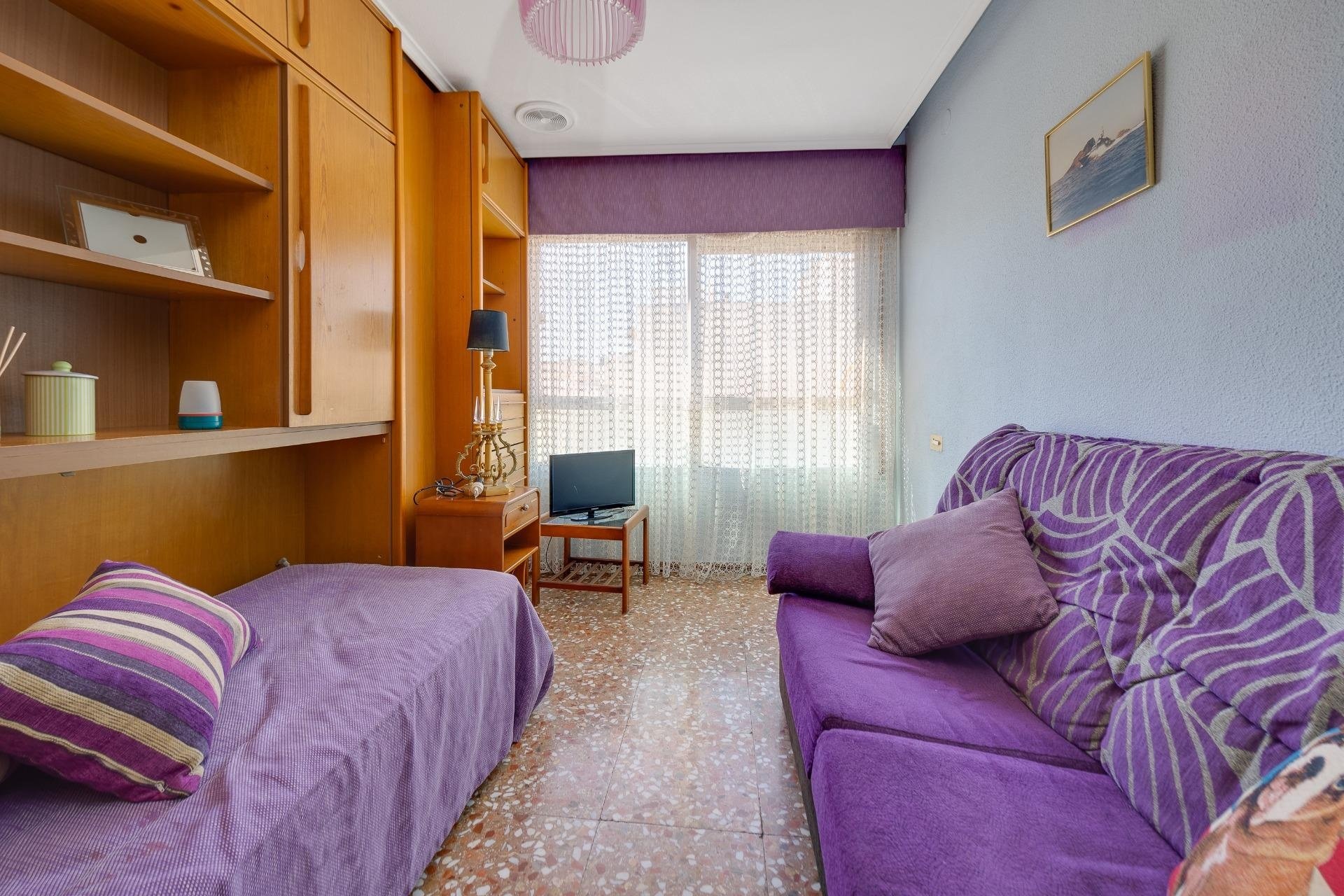 Herverkoop - Apartment -
Torrevieja - Centro