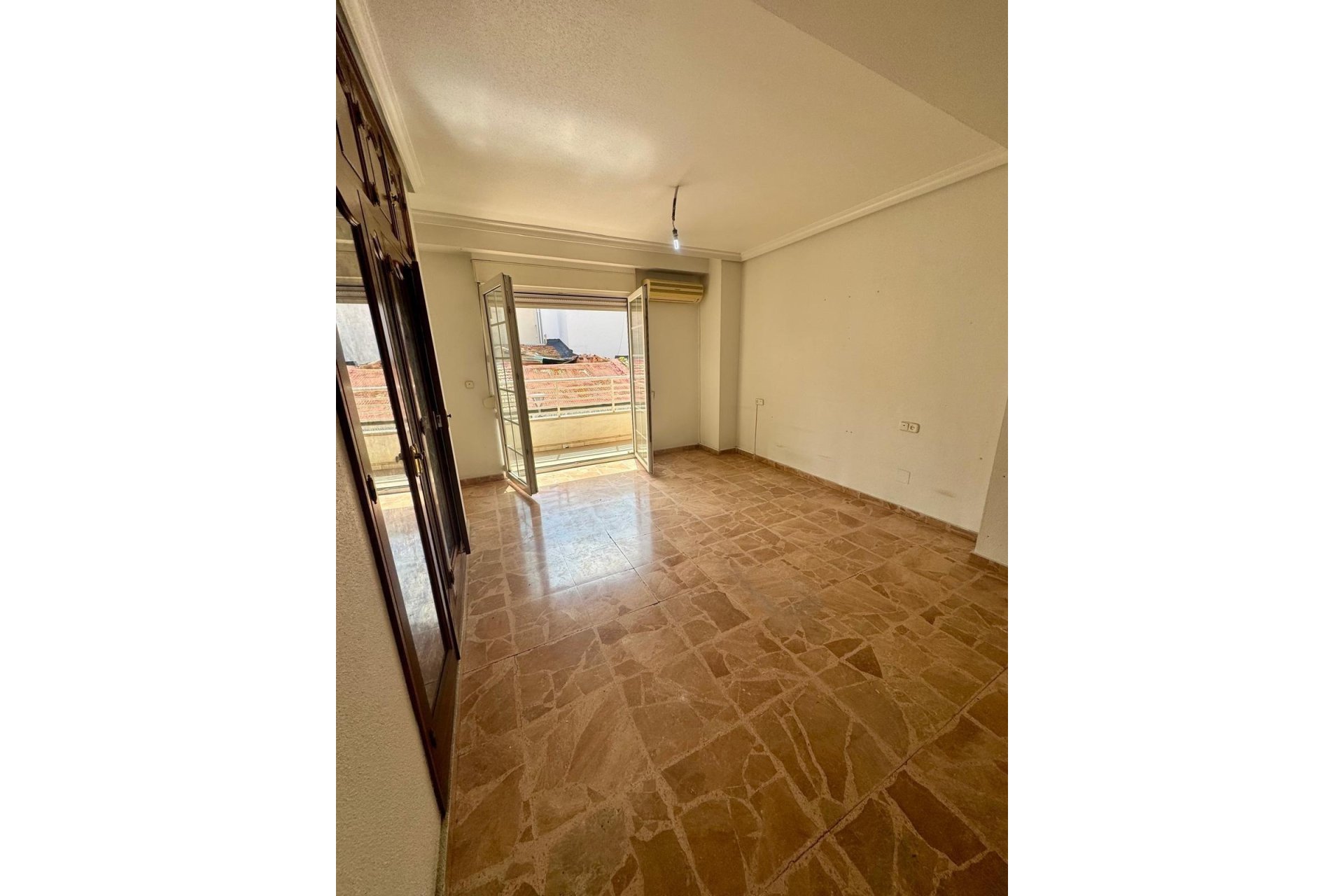 Herverkoop - Apartment -
Torrevieja - Centro
