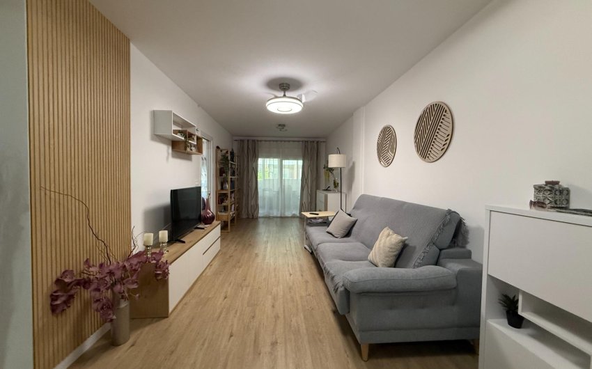 Herverkoop - Apartment -
Torrevieja - Centro