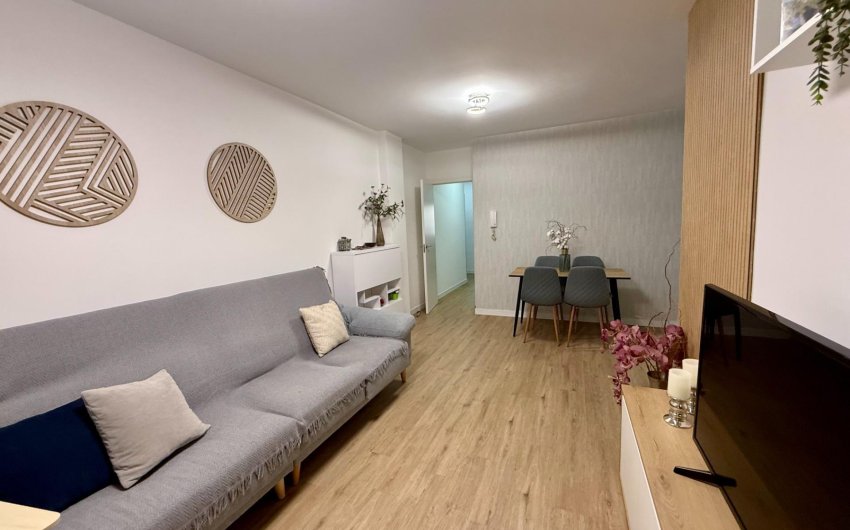 Herverkoop - Apartment -
Torrevieja - Centro