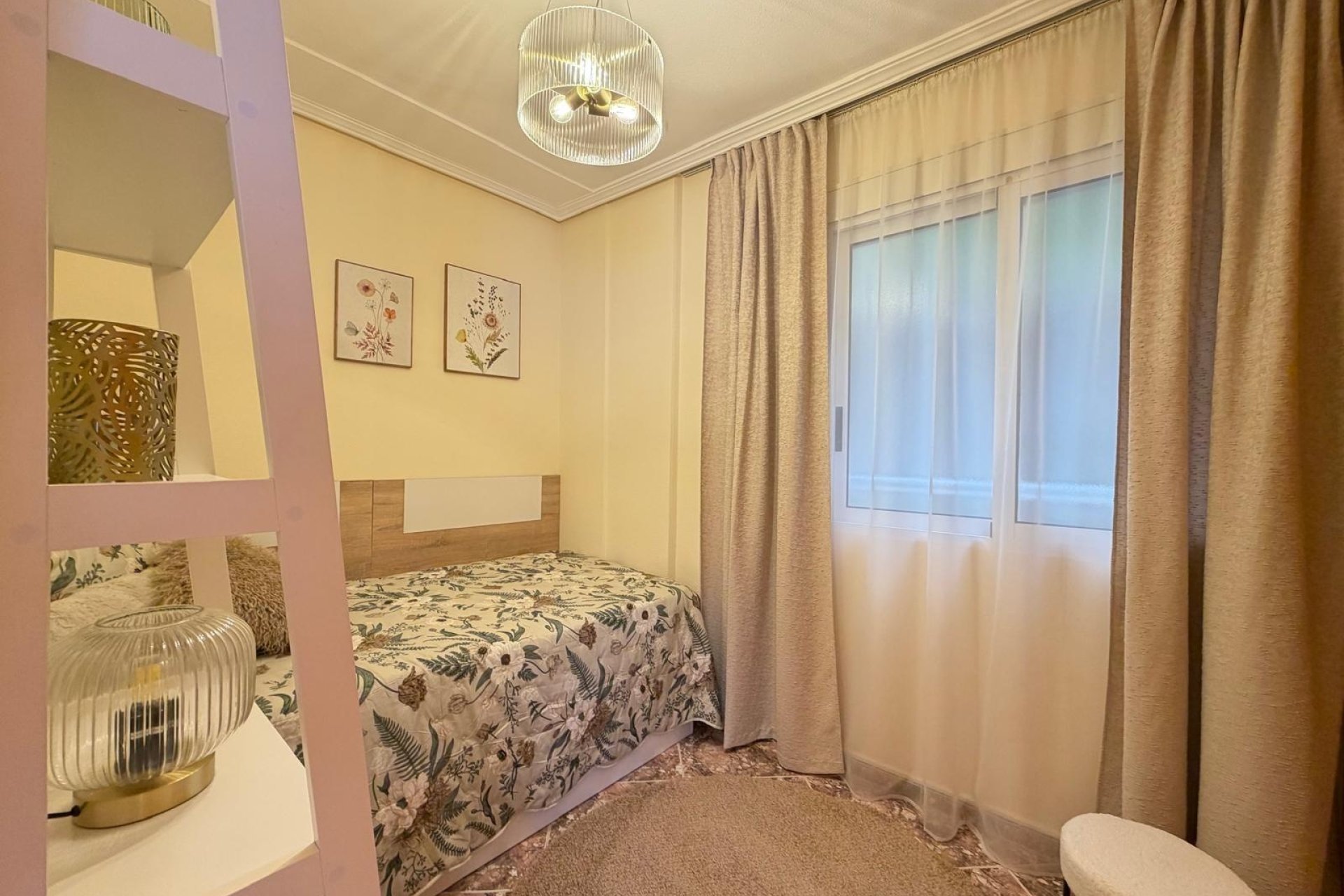 Herverkoop - Apartment -
Torrevieja - Centro