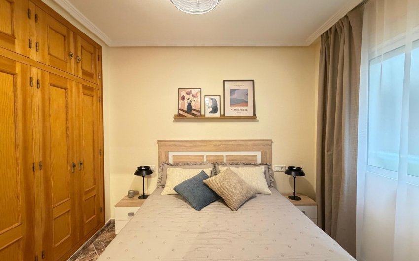 Herverkoop - Apartment -
Torrevieja - Centro