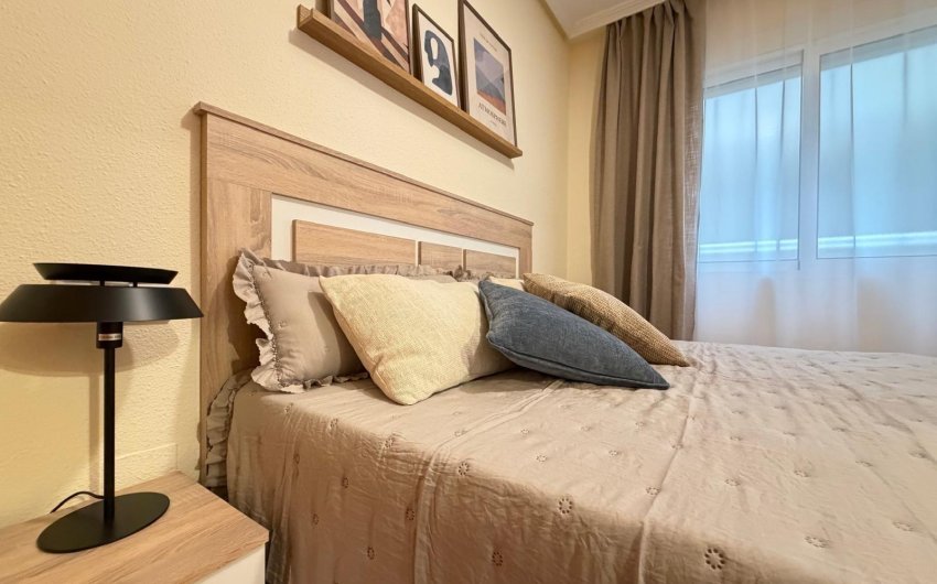 Herverkoop - Apartment -
Torrevieja - Centro