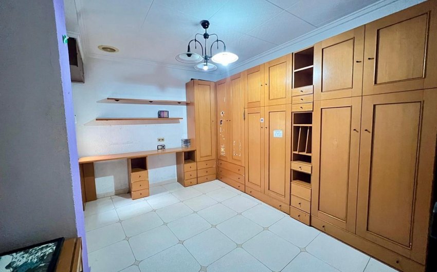 Herverkoop - Apartment -
Torrevieja - Centro
