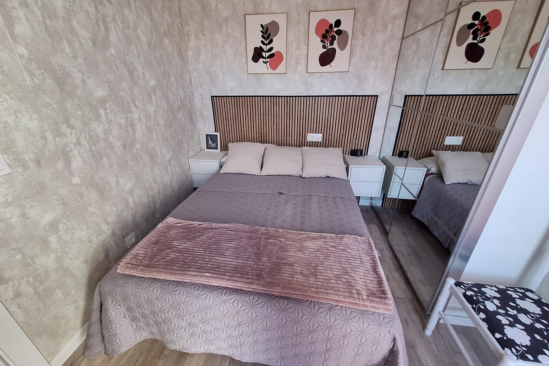 Herverkoop - Apartment -
Torrevieja - Centro