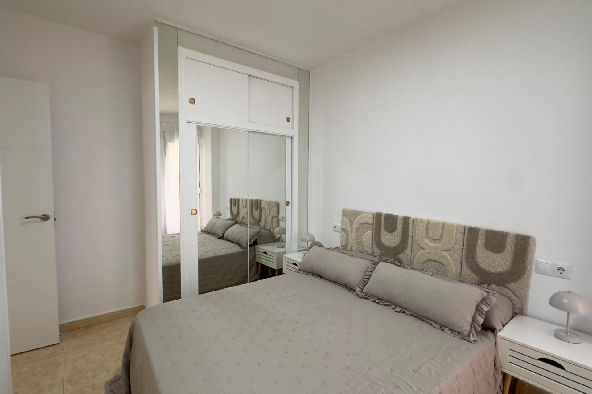 Herverkoop - Apartment -
Torrevieja - Centro