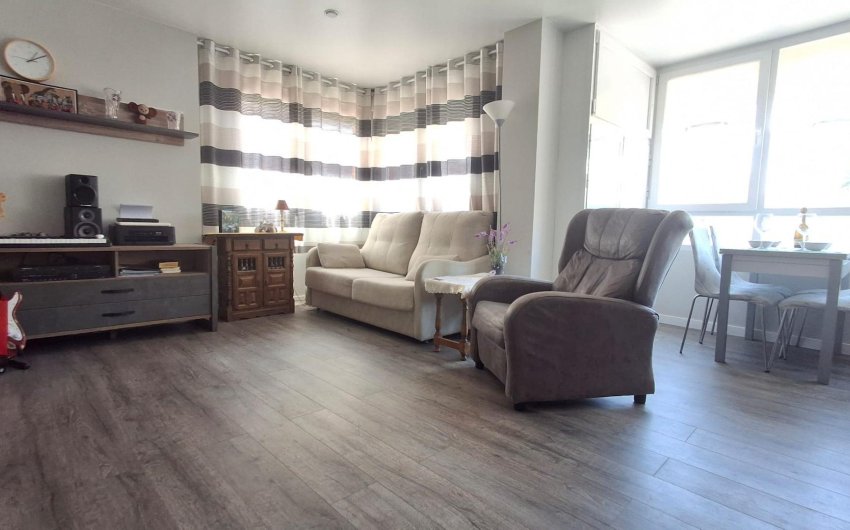Herverkoop - Apartment -
Torrevieja - Centro