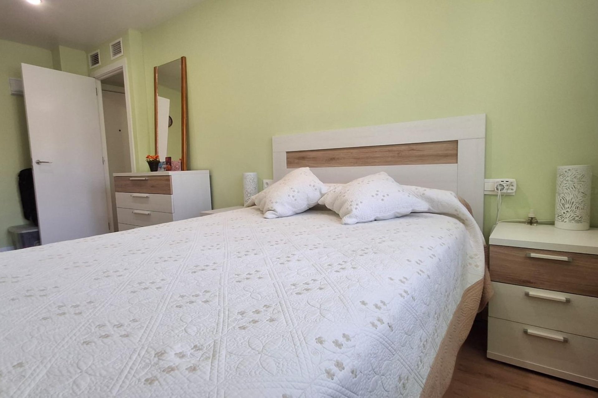 Herverkoop - Apartment -
Torrevieja - Centro