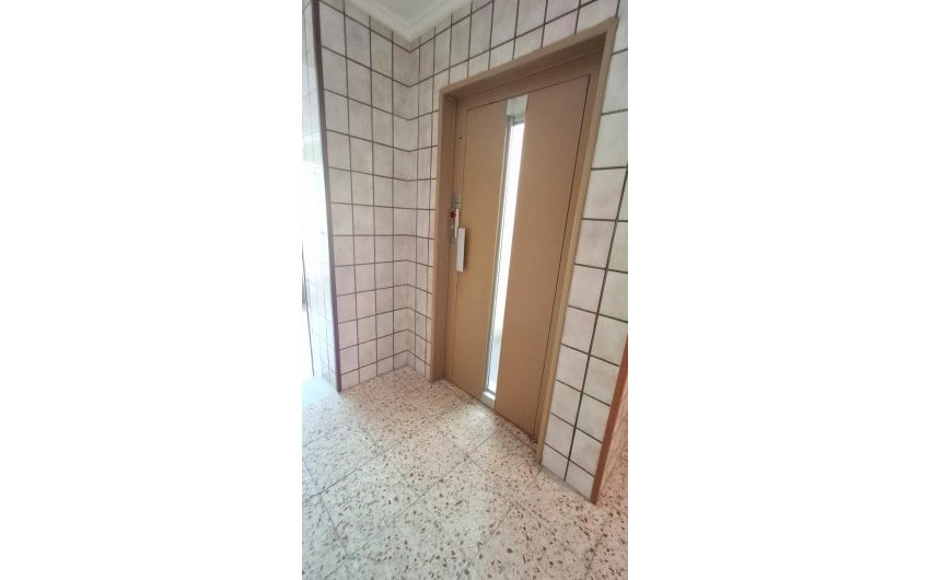 Herverkoop - Apartment -
Torrevieja - Centro