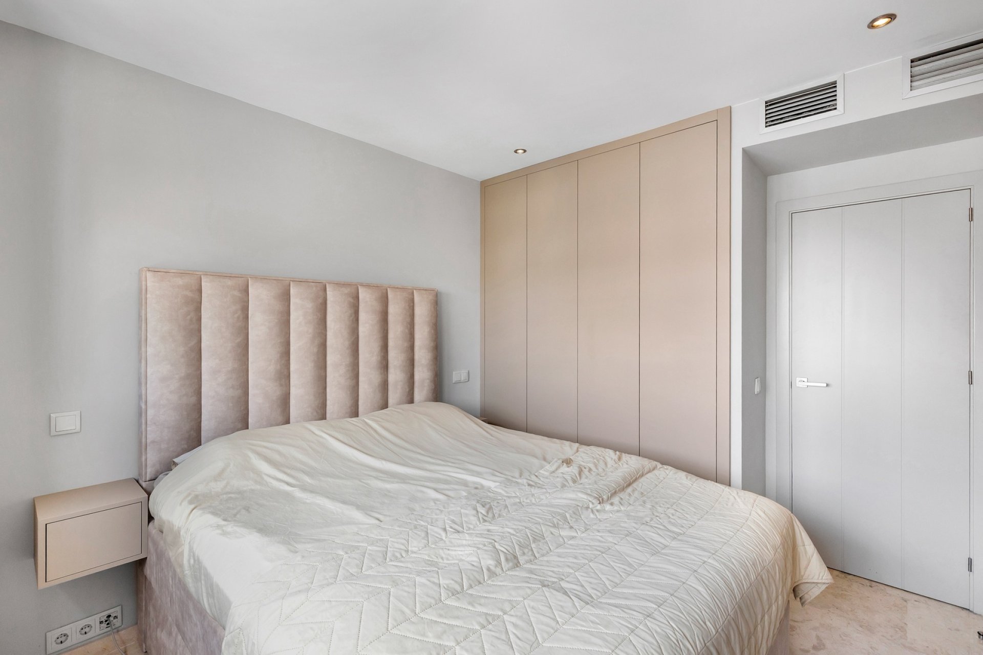 Herverkoop - Apartment -
Torrevieja - Costa Blanca