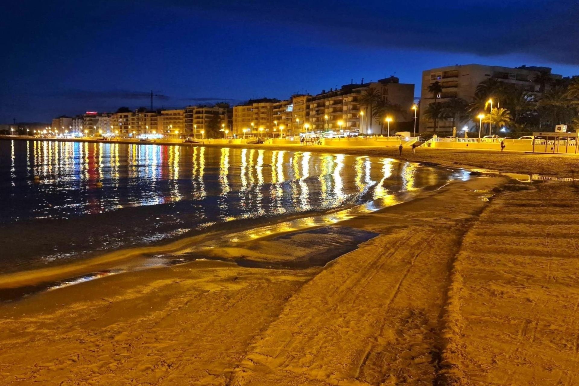 Herverkoop - Apartment -
Torrevieja - Curva Del Palangre