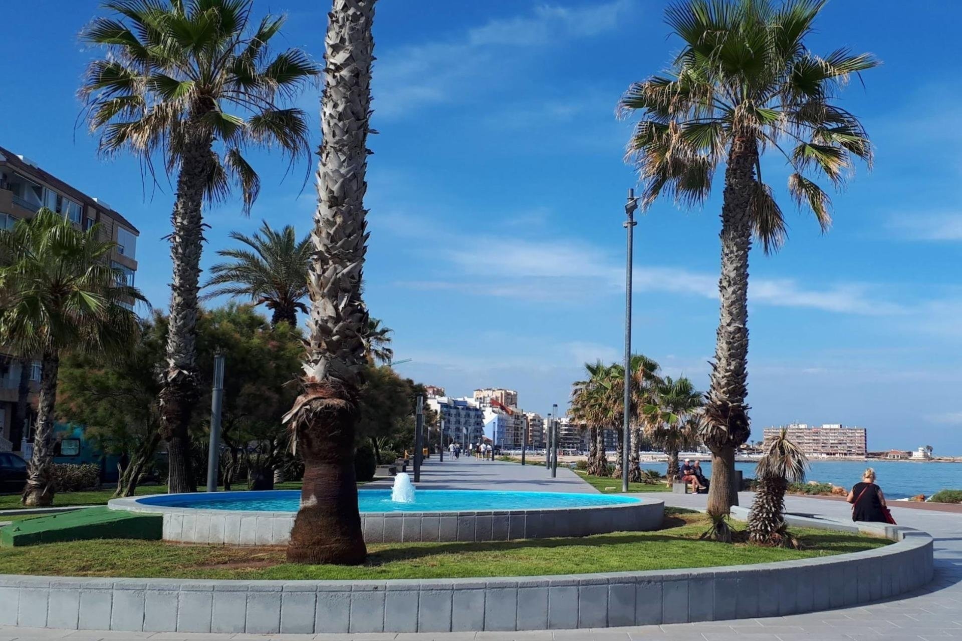 Herverkoop - Apartment -
Torrevieja - Curva Del Palangre
