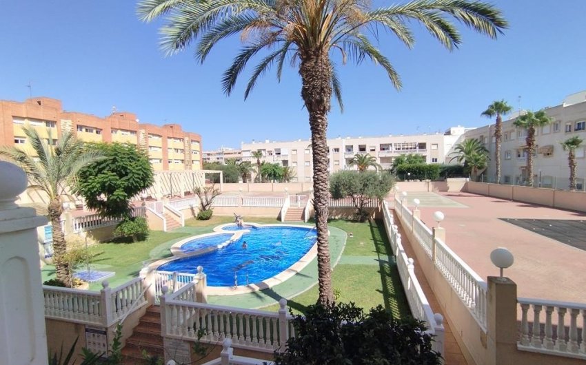 Herverkoop - Apartment -
Torrevieja - DIEGO RAMIREZ LA LOMA