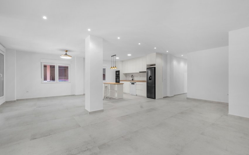 Herverkoop - Apartment -
Torrevieja - El Acequión - Los Náufragos