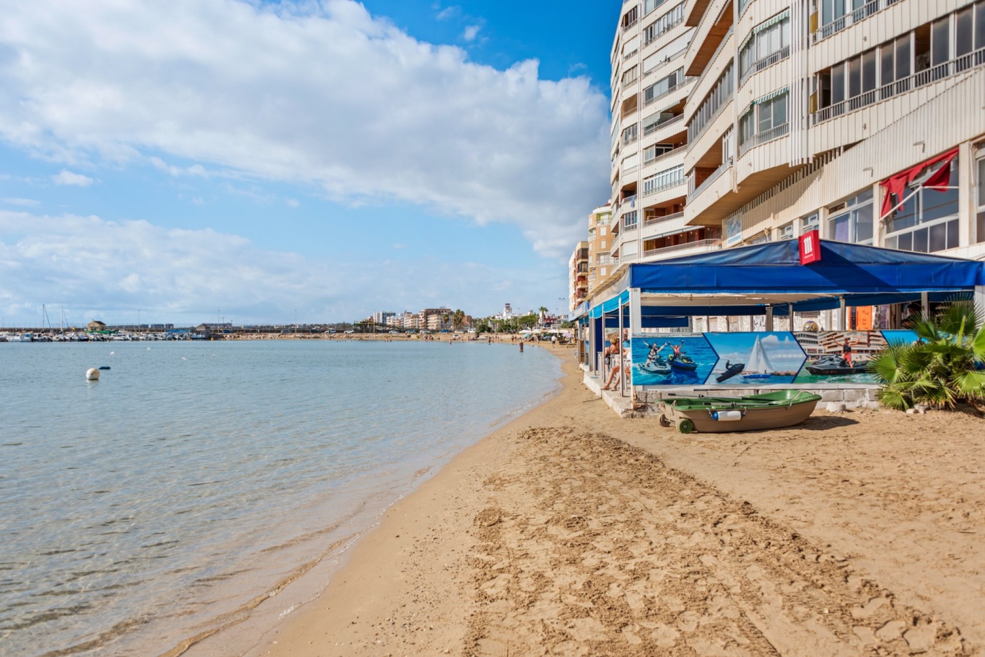Herverkoop - Apartment -
Torrevieja - El Acequión - Los Náufragos