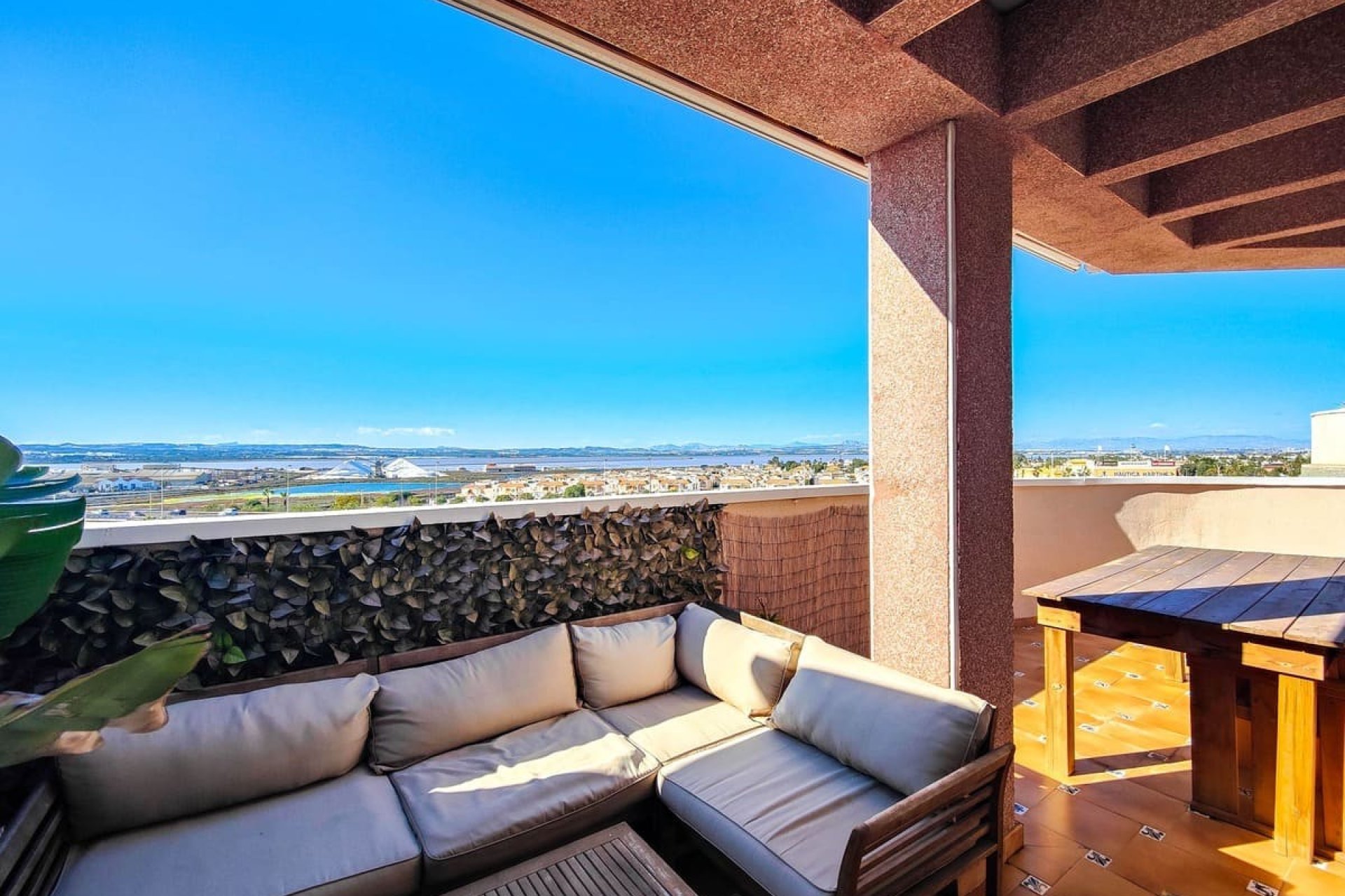 Herverkoop - Apartment -
Torrevieja - El Acequión - Los Náufragos