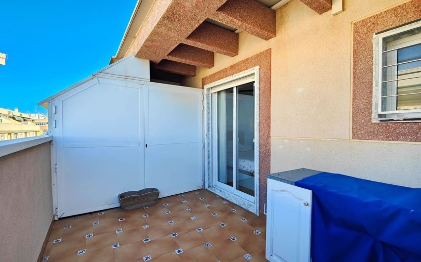 Herverkoop - Apartment -
Torrevieja - El Acequión - Los Náufragos