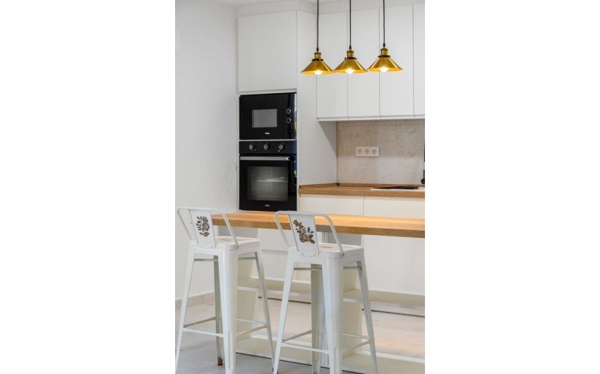 Herverkoop - Apartment -
Torrevieja - El Acequión - Los Náufragos