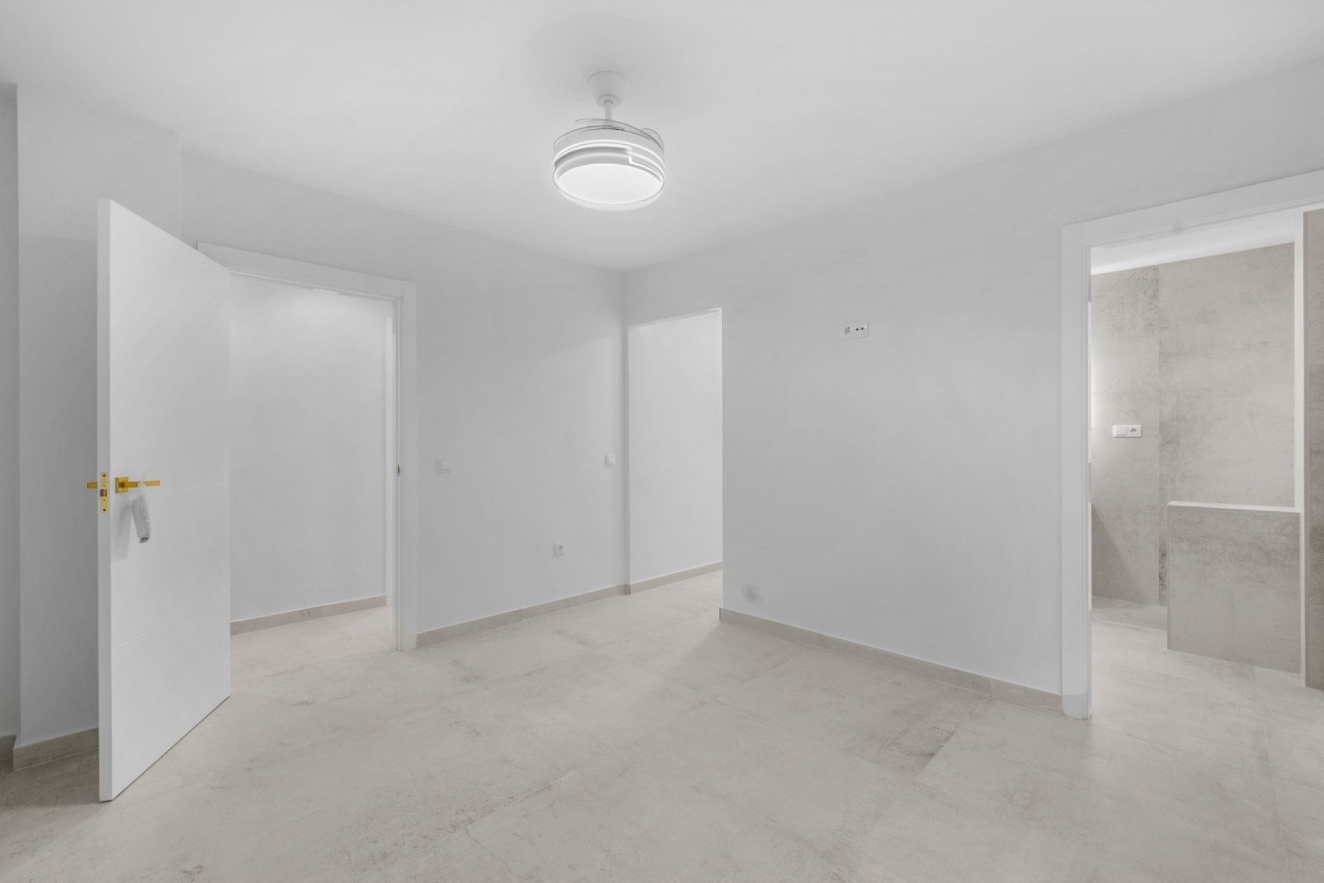 Herverkoop - Apartment -
Torrevieja - El Acequión - Los Náufragos