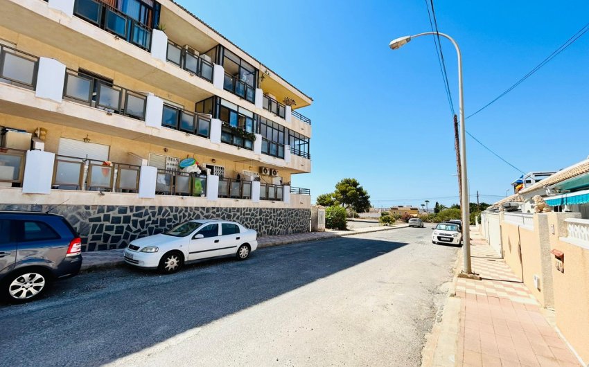 Herverkoop - Apartment -
Torrevieja - El Chaparral