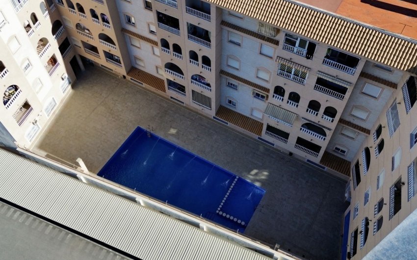 Herverkoop - Apartment -
Torrevieja - El Molino