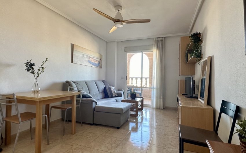 Herverkoop - Apartment -
Torrevieja - El Molino