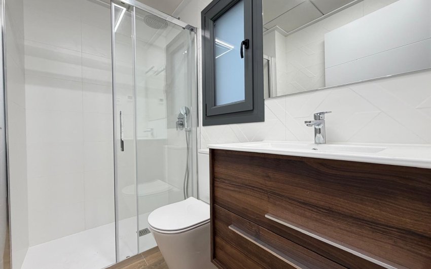 Herverkoop - Apartment -
Torrevieja - Estacion De Autobuses