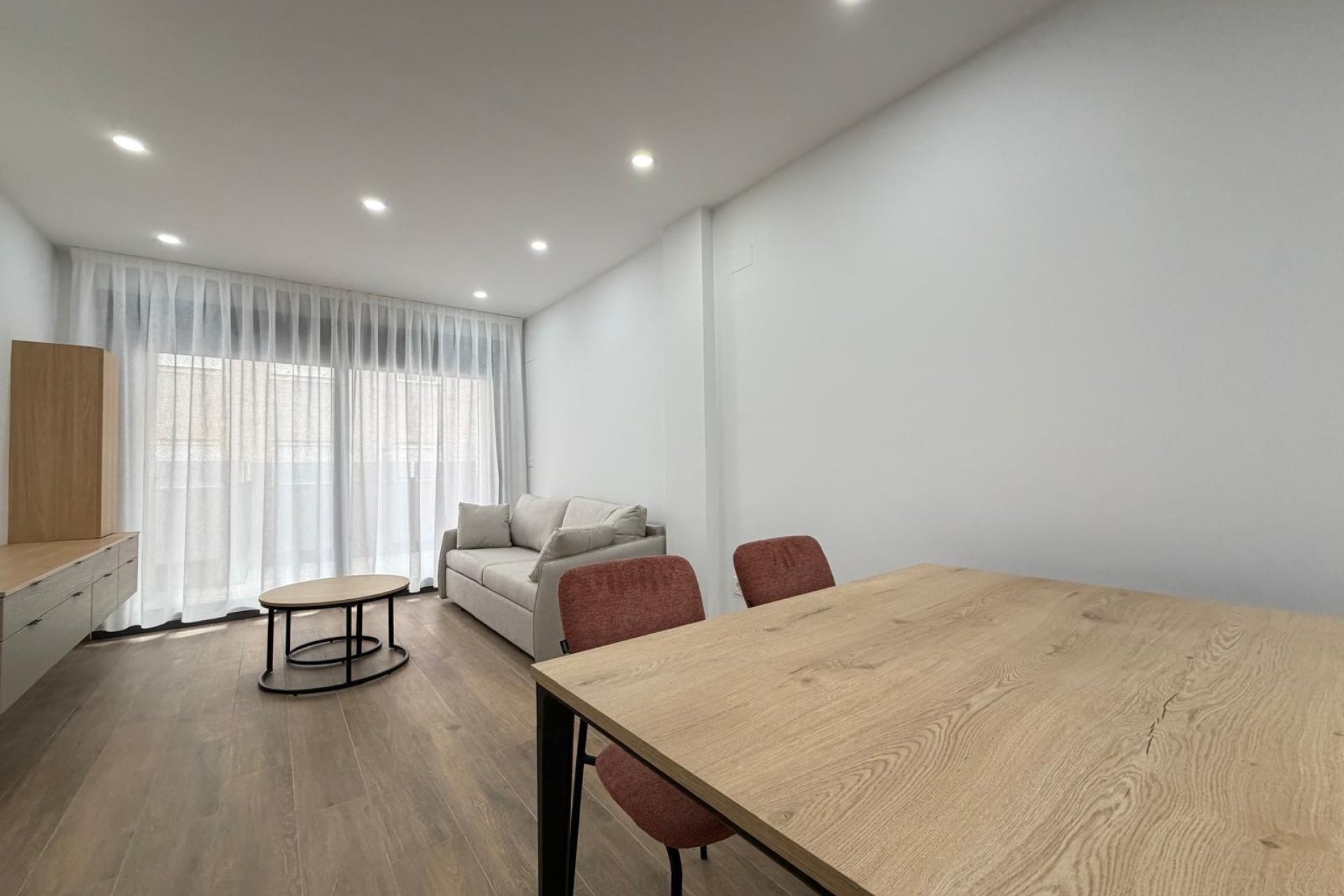 Herverkoop - Apartment -
Torrevieja - Estacion De Autobuses