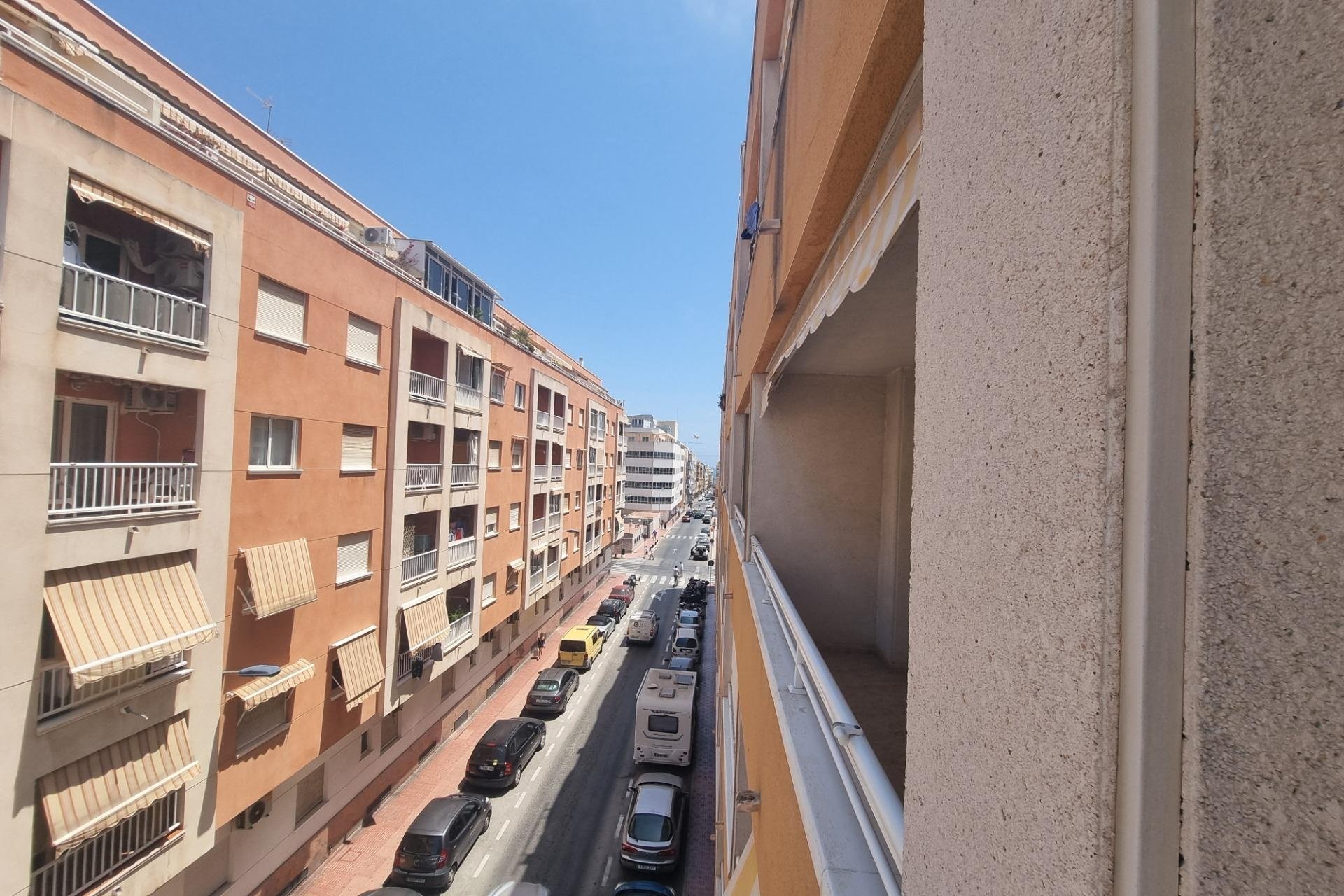 Herverkoop - Apartment -
Torrevieja - Estacion De Autobuses