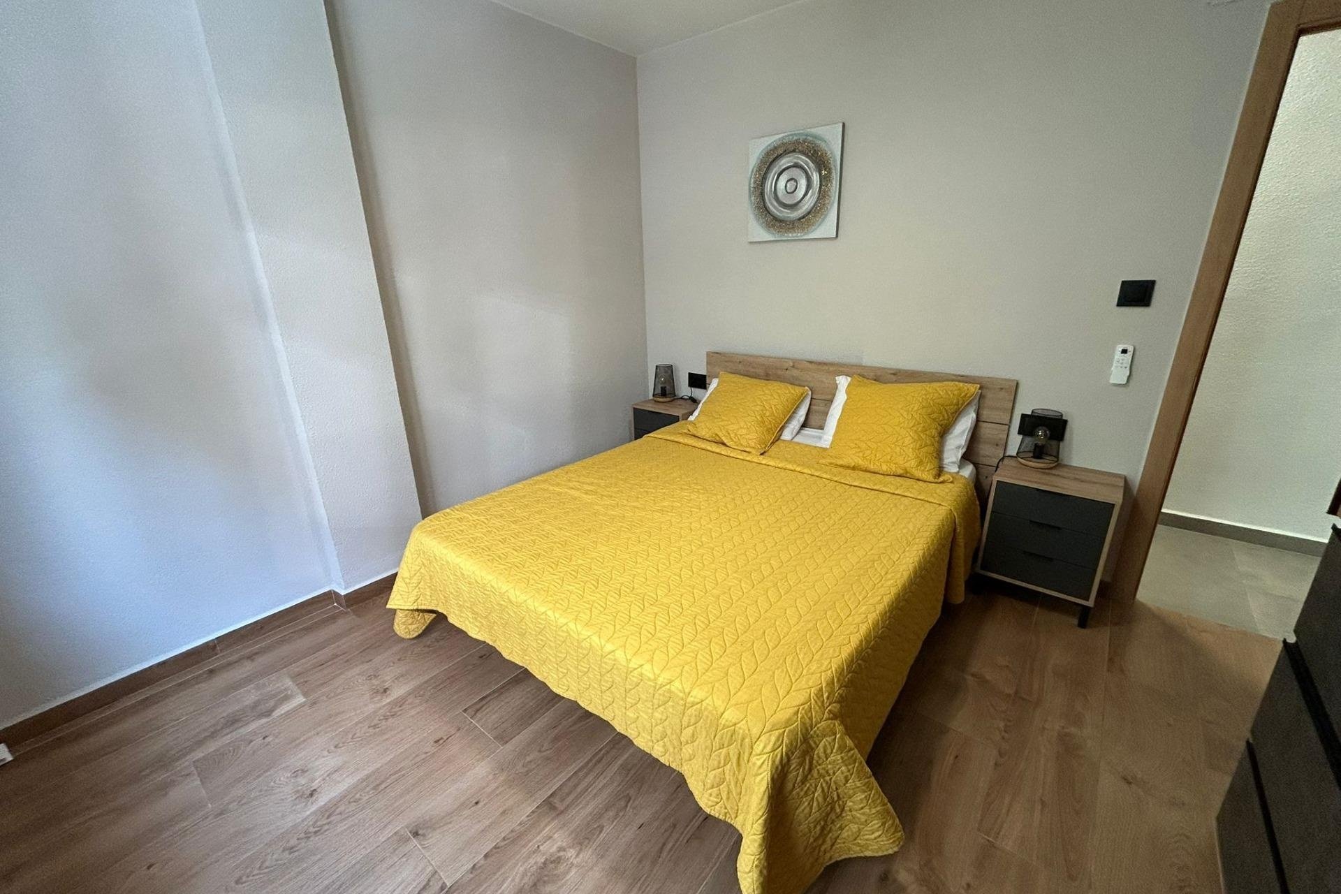 Herverkoop - Apartment -
Torrevieja - Estacion De Autobuses