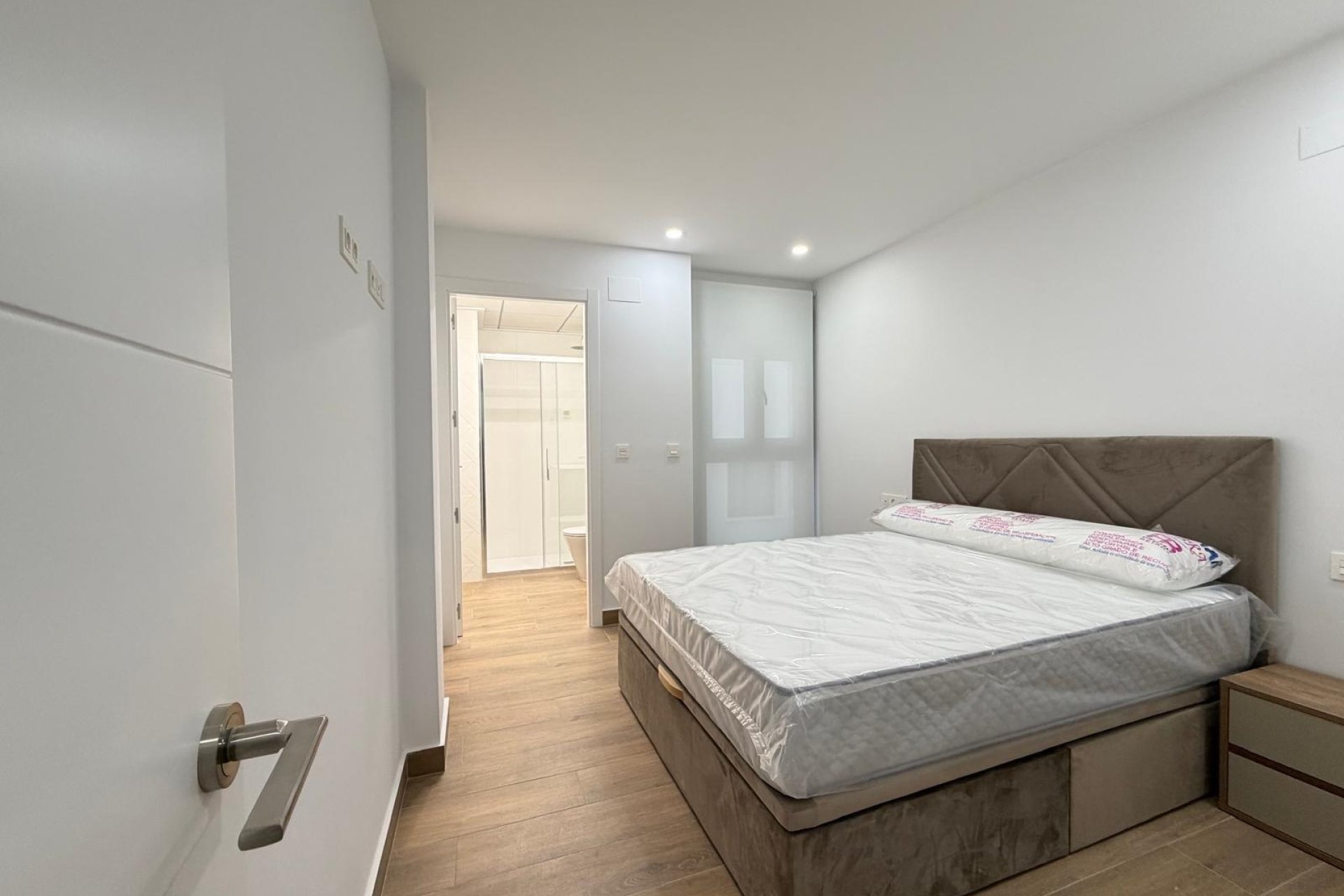 Herverkoop - Apartment -
Torrevieja - Estacion De Autobuses