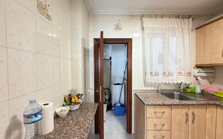 Herverkoop - Apartment -
Torrevieja - Estacion De Autobuses