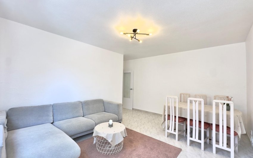 Herverkoop - Apartment -
Torrevieja - Estacion De Autobuses