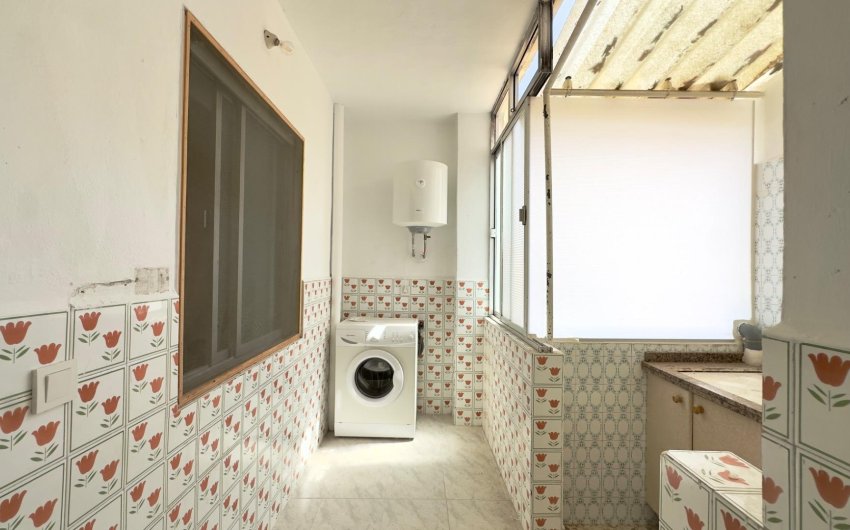 Herverkoop - Apartment -
Torrevieja - Estacion De Autobuses