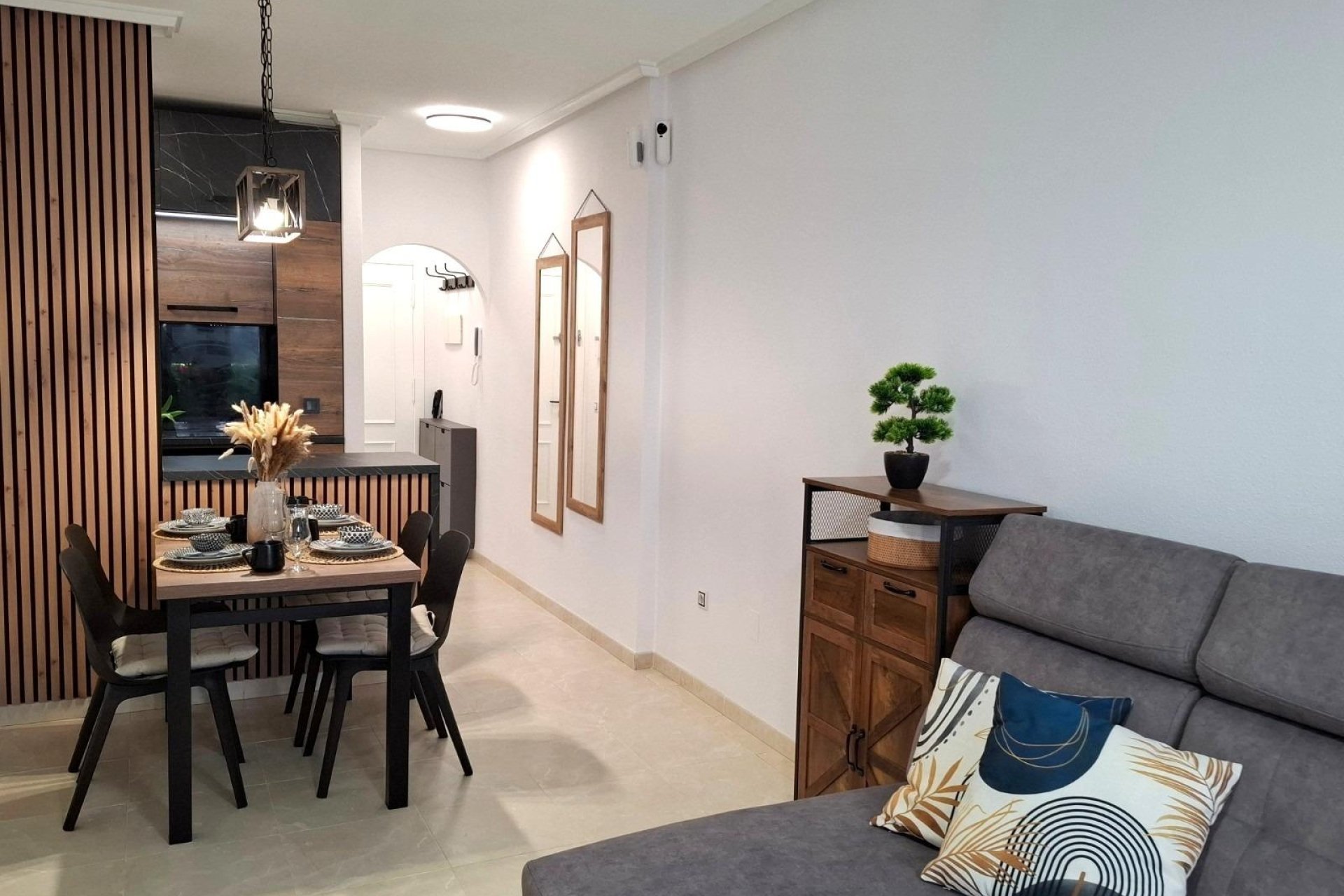 Herverkoop - Apartment -
Torrevieja - Estacion De Autobuses