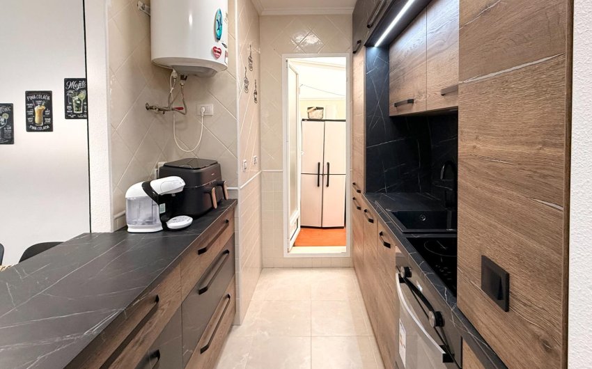 Herverkoop - Apartment -
Torrevieja - Estacion De Autobuses