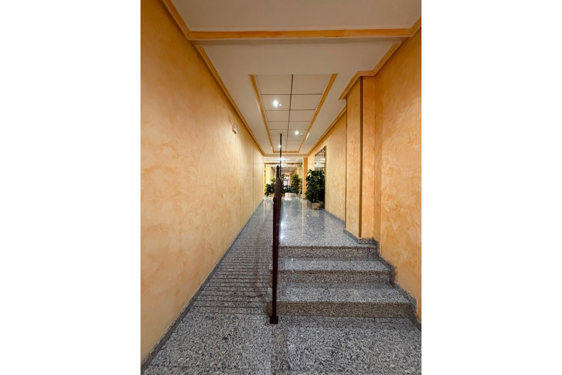 Herverkoop - Apartment -
Torrevieja - Estacion De Autobuses