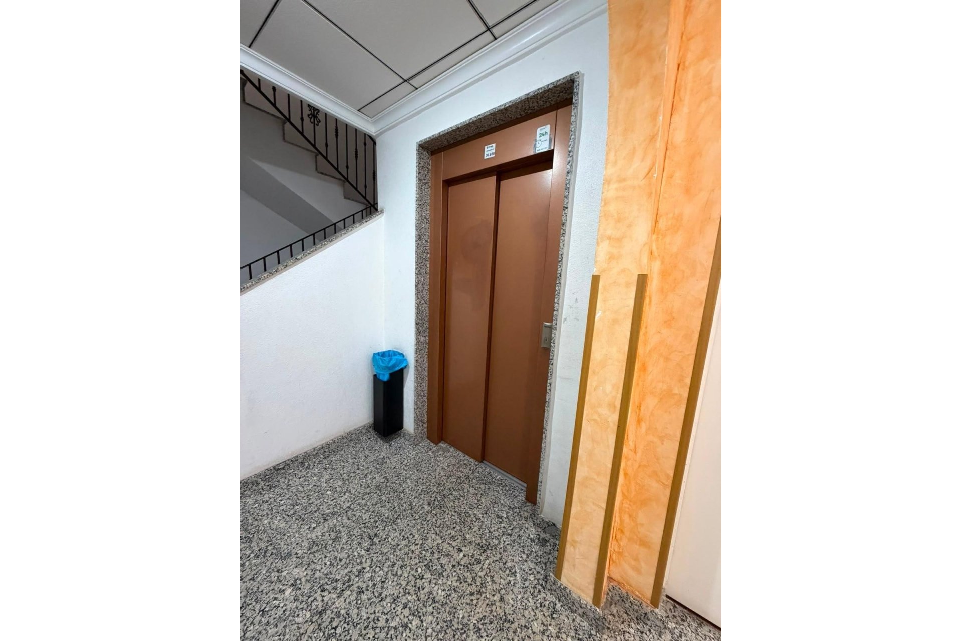 Herverkoop - Apartment -
Torrevieja - Estacion De Autobuses