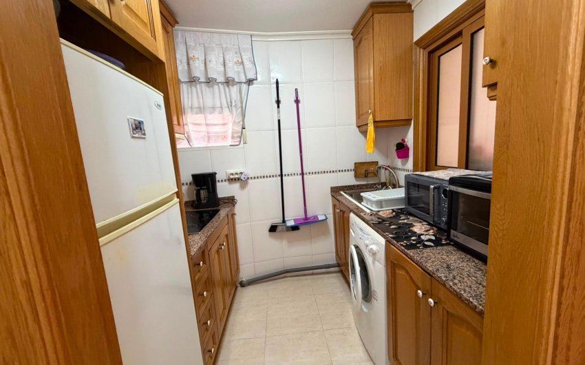 Herverkoop - Apartment -
Torrevieja - Estacion De Autobuses